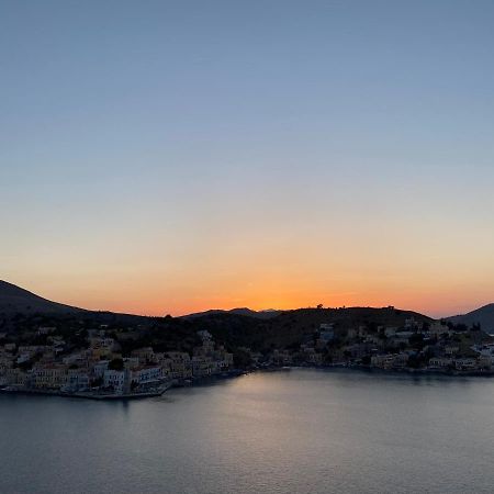 Thodoris Infinity View Apartments Σύμη Εξωτερικό φωτογραφία